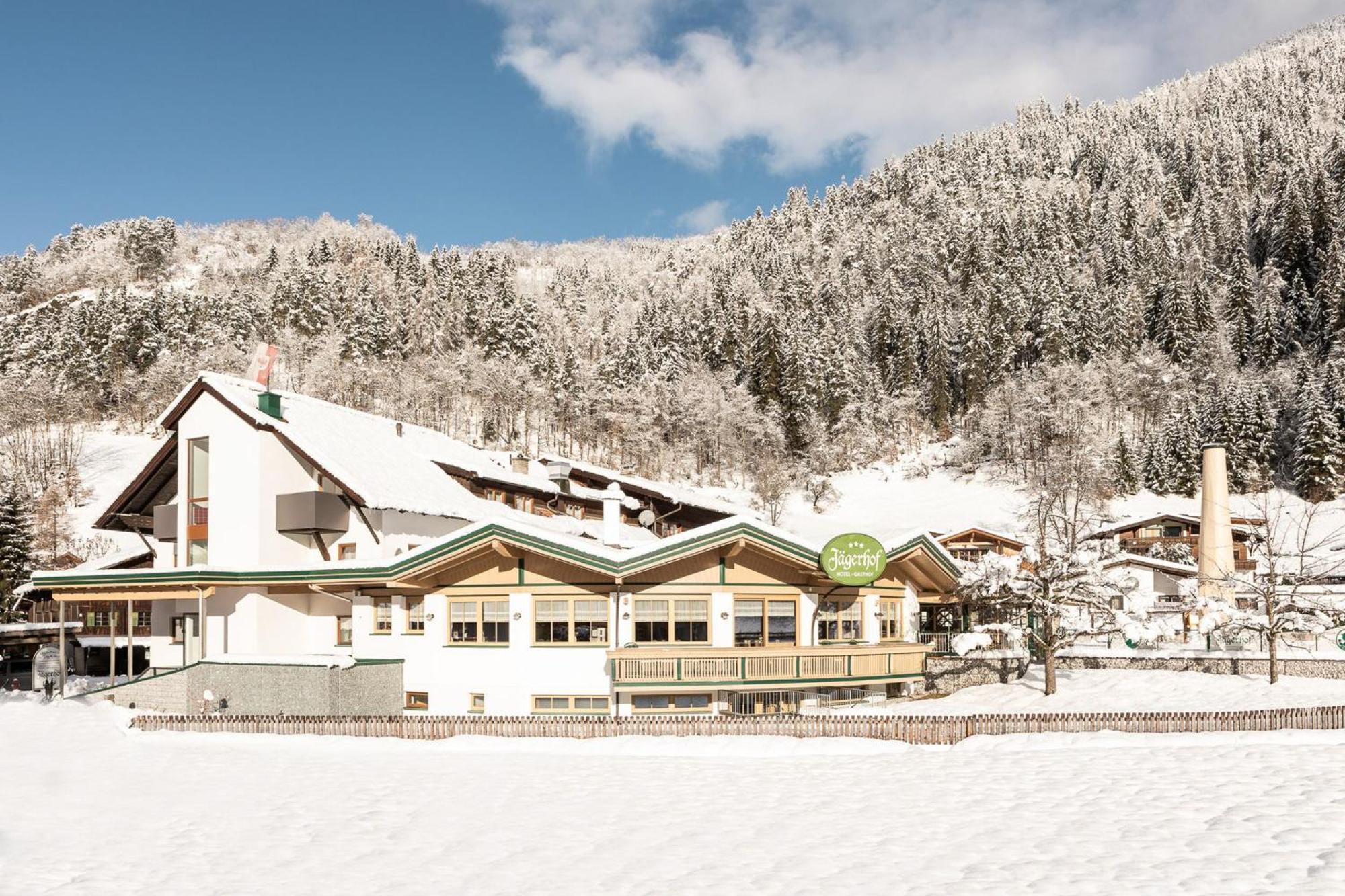 Hotel Jaegerhof Oetz Buitenkant foto