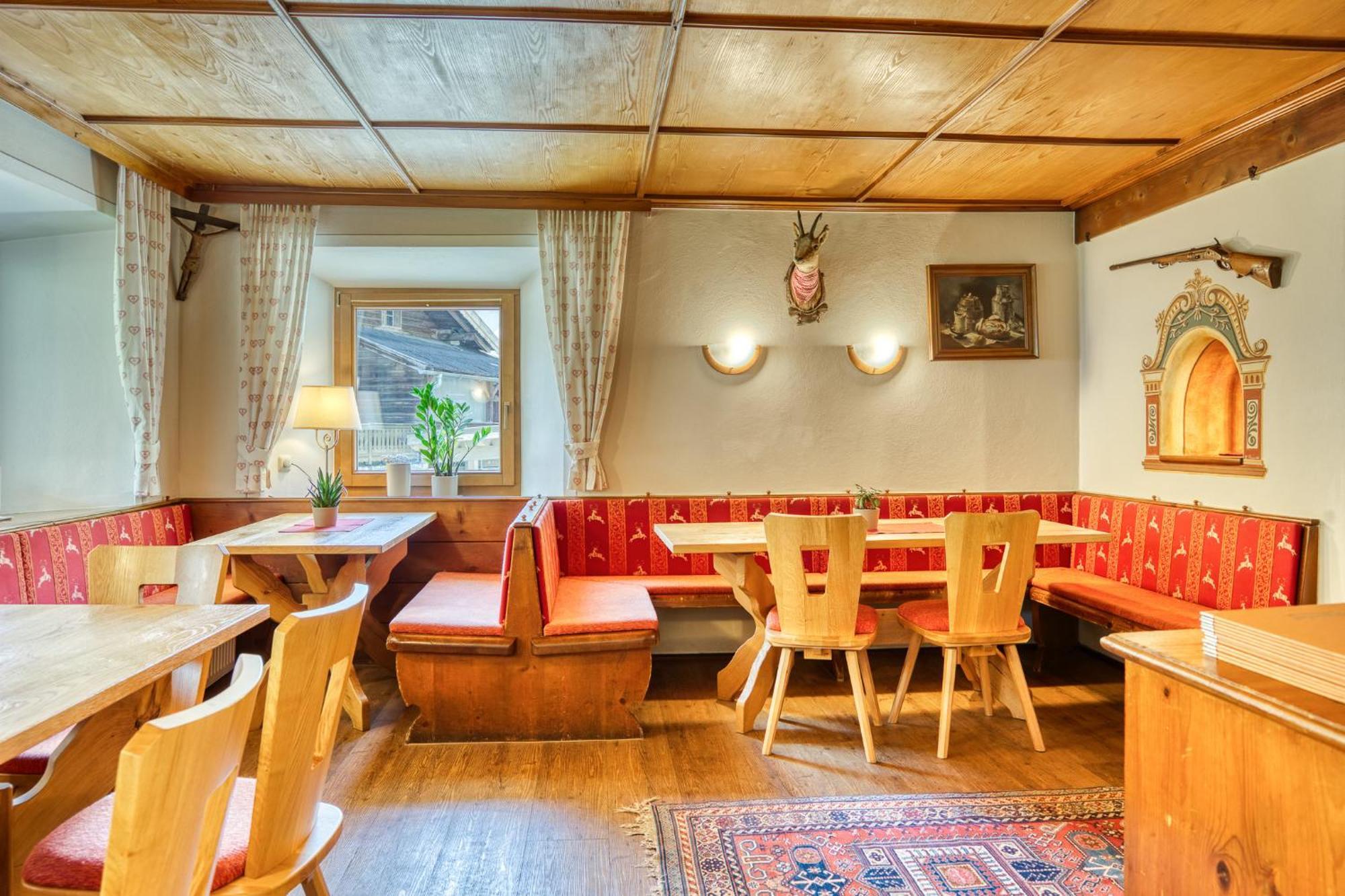 Hotel Jaegerhof Oetz Buitenkant foto