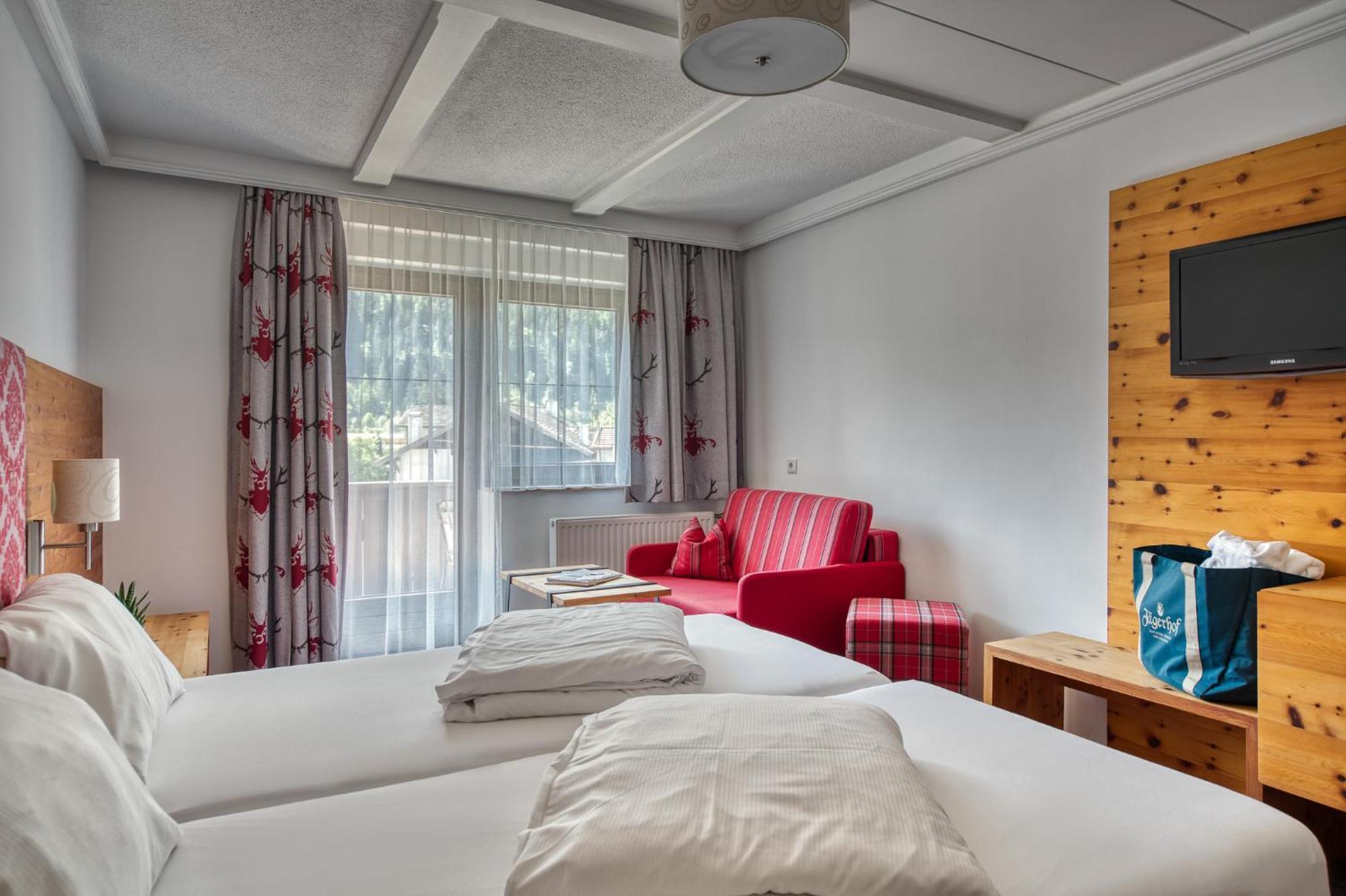 Hotel Jaegerhof Oetz Kamer foto