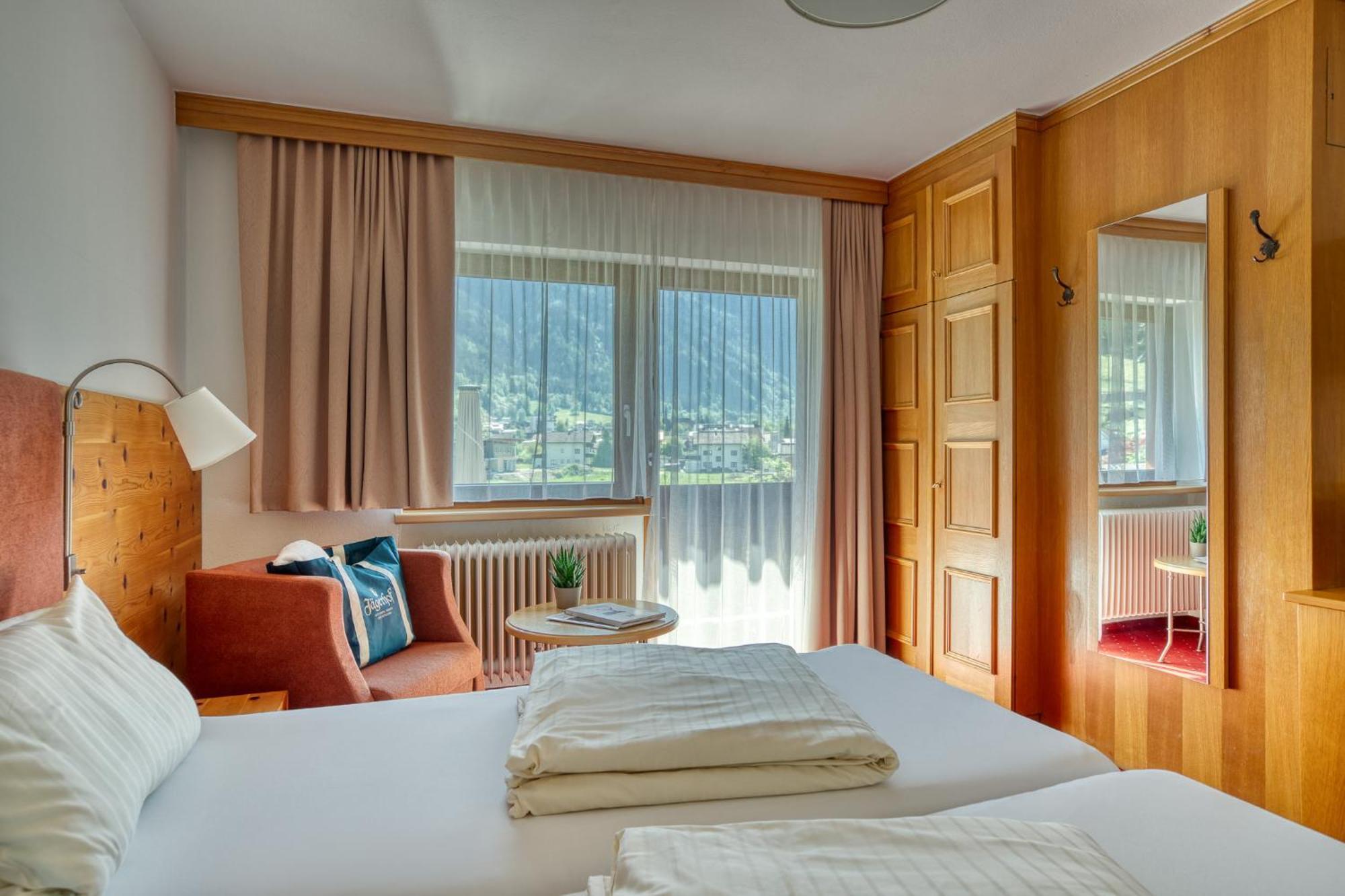 Hotel Jaegerhof Oetz Buitenkant foto
