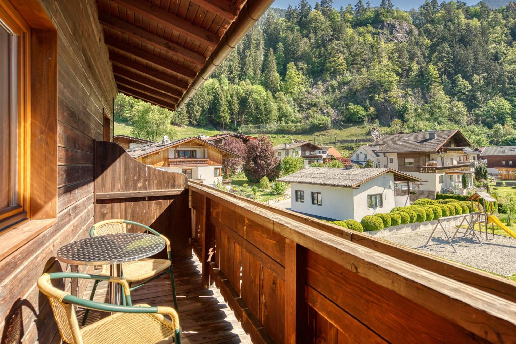 Hotel Jaegerhof Oetz Kamer foto